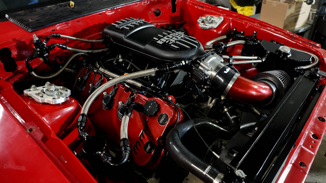 RACING SERVICES