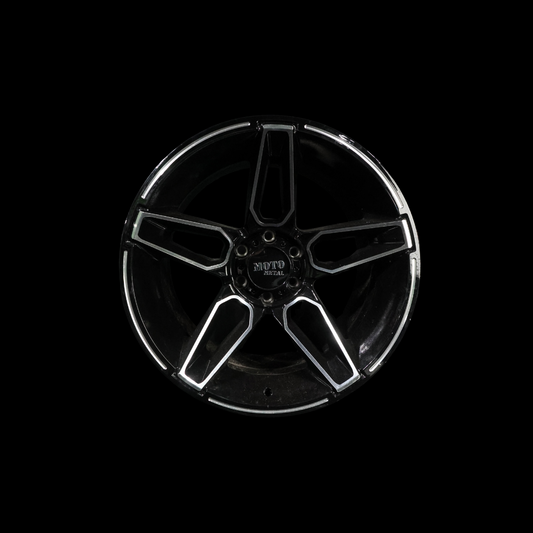 W106. MOTO METAL WHEELS