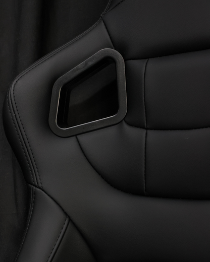 UNIVERSAL SEATS BLACK