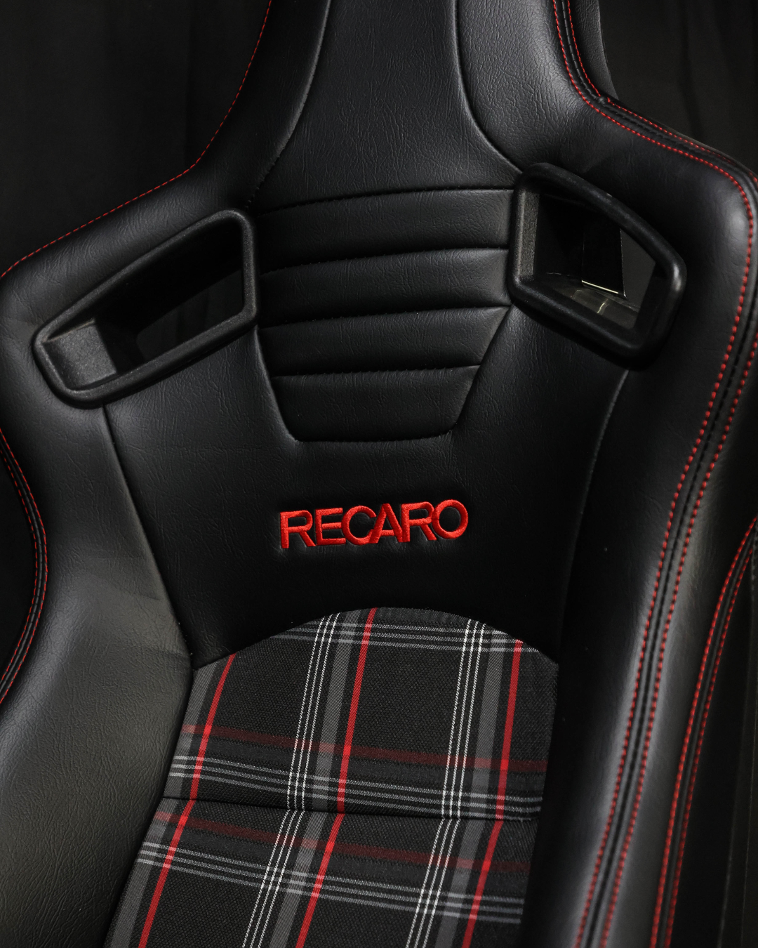 UNIVERSAL SEATS