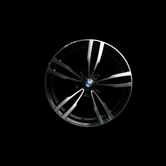 W01.BMW WHEEL